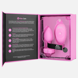 Remote Control Vibrating Dildo Jewelled Heart Plug - S/M